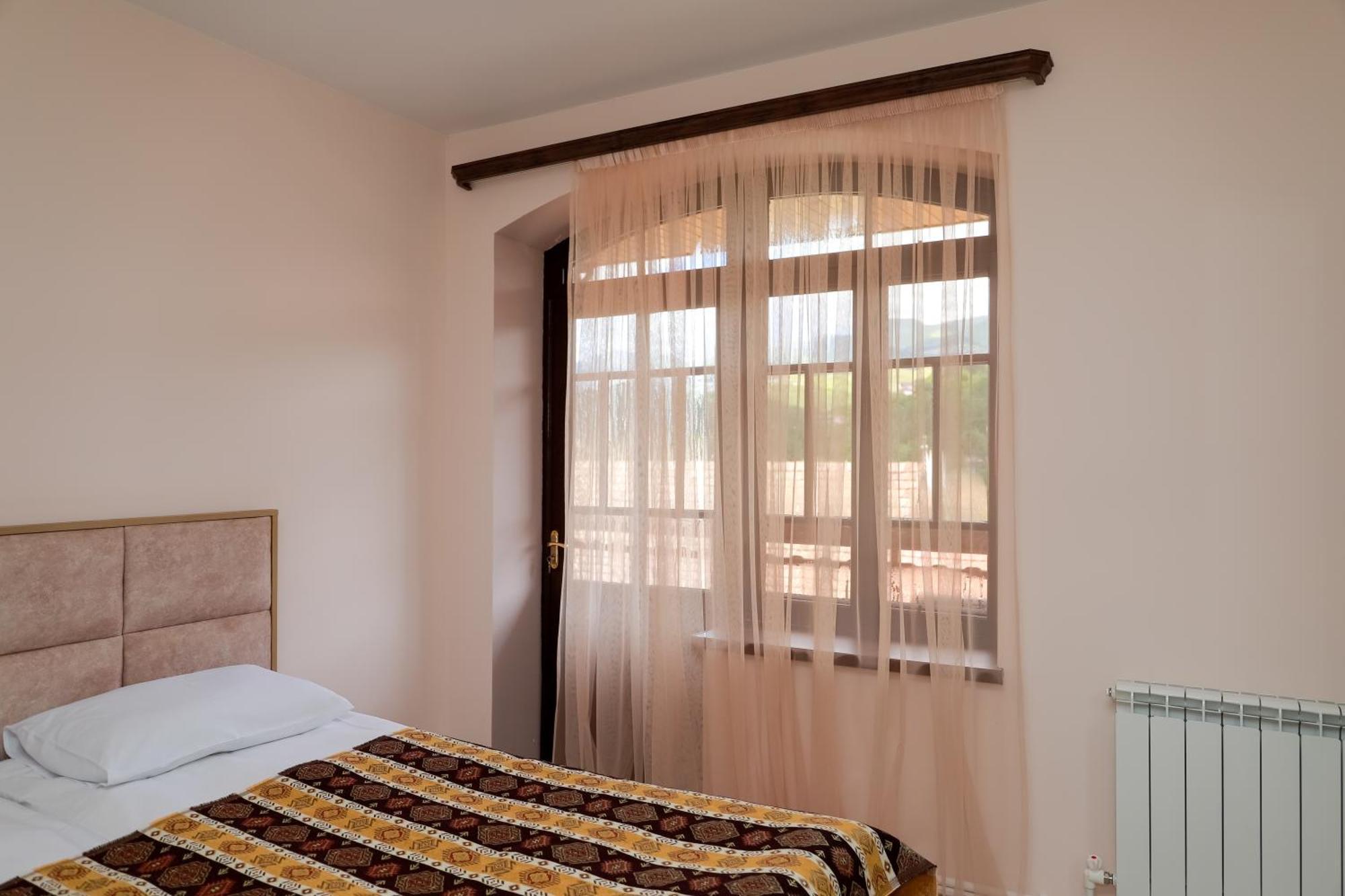 Hotel Dilijan Old Center Εξωτερικό φωτογραφία